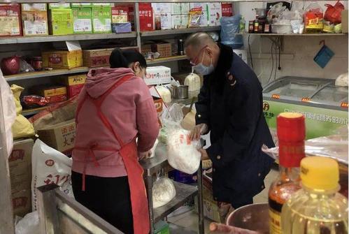 守護(hù)舌尖安全 西寧市多維推進(jìn)食品藥品監(jiān)管行動(dòng)